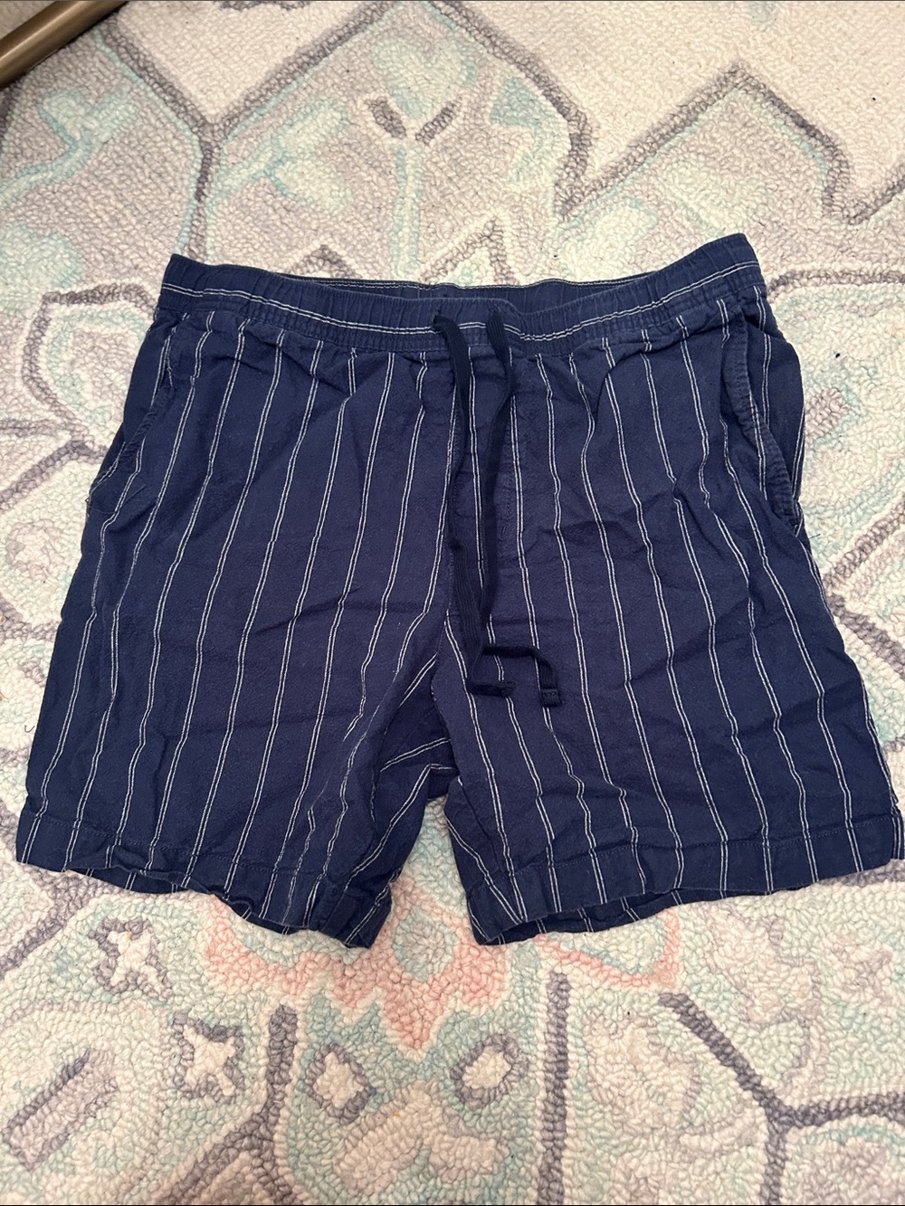 Banana Republic 7" LINEN-BLEND DECK SHORT